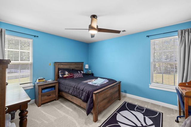 11218 WILLOW OAK CT, Fredericksburg, VA 22407