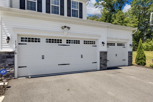 11218 WILLOW OAK CT, Fredericksburg, VA 22407