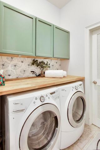 2726 W CORTEZ Street 1, Chicago, IL 60622