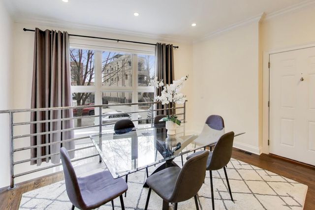 2726 W CORTEZ Street 1, Chicago, IL 60622