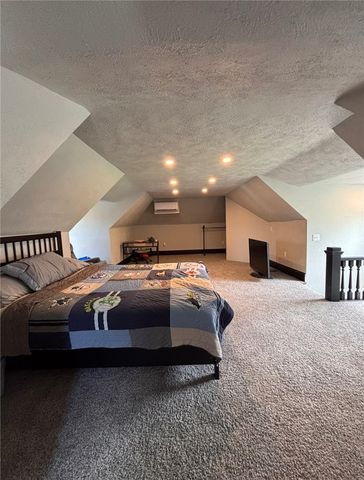 521 Spring St, Brownsville, PA 15417