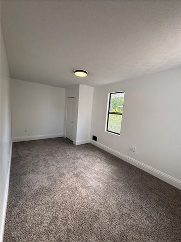 521 Spring St, Brownsville, PA 15417