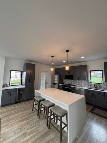 521 Spring St, Brownsville, PA 15417