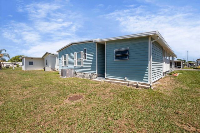 5323 SEVILLE DRIVE, Zephyrhills, FL 33541