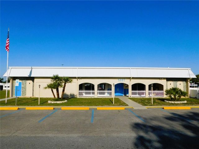 5323 SEVILLE DRIVE, Zephyrhills, FL 33541