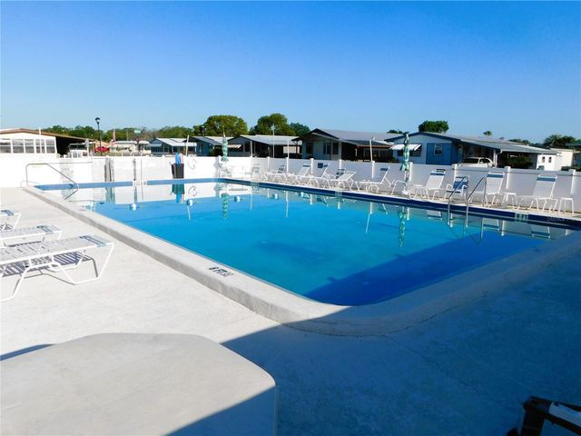 5323 SEVILLE DRIVE, Zephyrhills, FL 33541