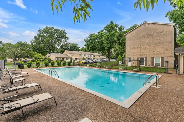 1011 Murfreesboro Rd Unit L10, Franklin, TN 37064