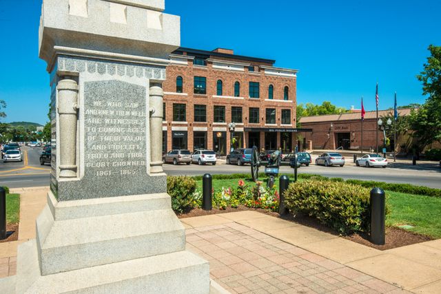 1011 Murfreesboro Rd Unit L10, Franklin, TN 37064