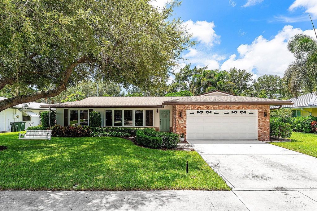 1390 NW 4th Street, Boca Raton, FL 33486