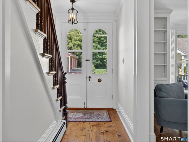 36 Pearl Street, Groton, CT 06355