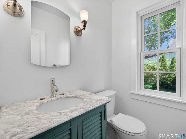 36 Pearl Street, Groton, CT 06355