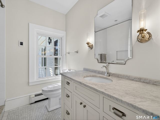 36 Pearl Street, Groton, CT 06355