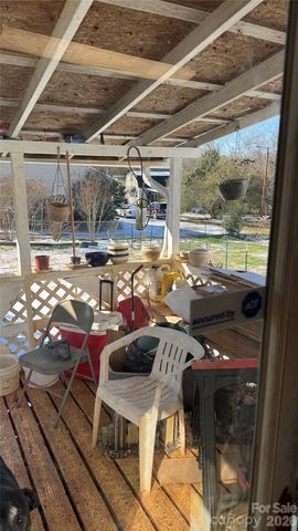 352 Kirby Drive, Charlotte, NC 28214