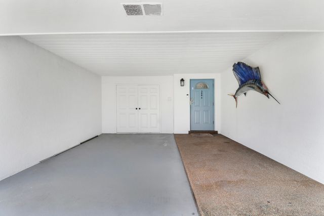 384 Golfview Road D, North Palm Beach, FL 33408