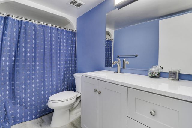 384 Golfview Road D, North Palm Beach, FL 33408