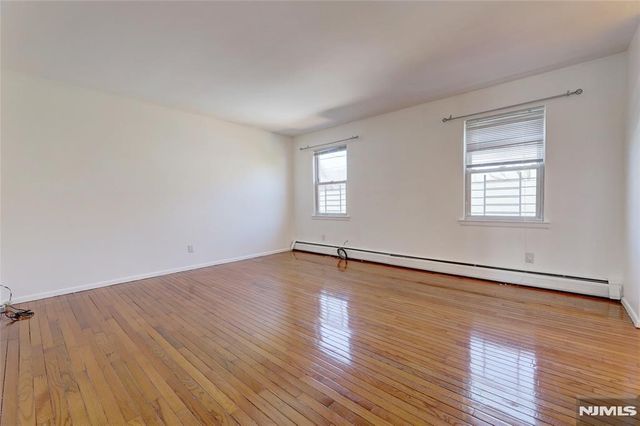 1021 JFK Blvd E, Weehawken, NJ 07086