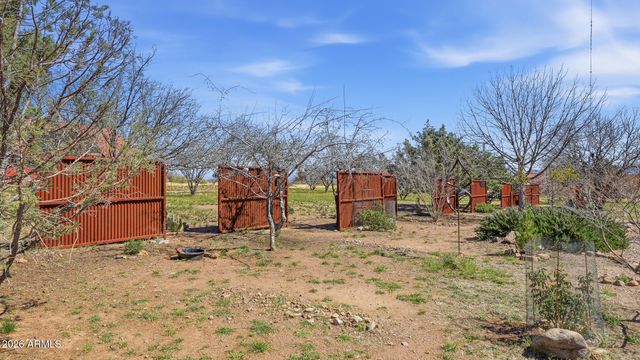 6033 S APACHE ROSE Trail, Hereford, AZ 85615