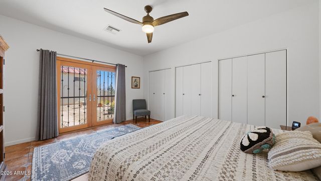 6033 S APACHE ROSE Trail, Hereford, AZ 85615