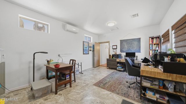 6033 S APACHE ROSE Trail, Hereford, AZ 85615