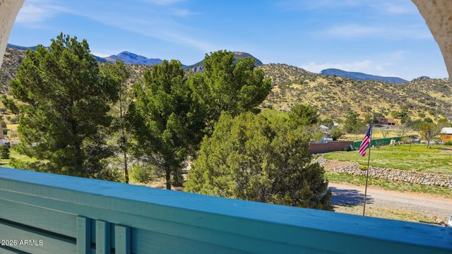6033 S APACHE ROSE Trail, Hereford, AZ 85615