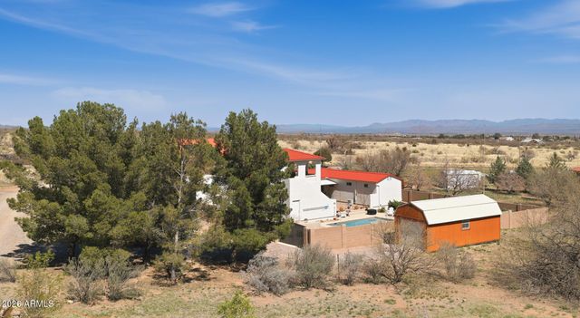 6033 S APACHE ROSE Trail, Hereford, AZ 85615