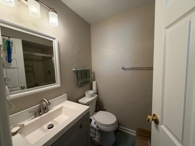 2 Villa Verde Drive 201, Buffalo Grove, IL 60089