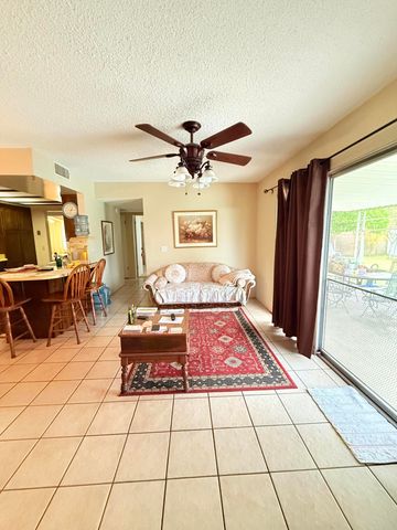 732 W Grand Avenue, Porterville, CA 93257