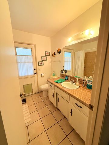 732 W Grand Avenue, Porterville, CA 93257