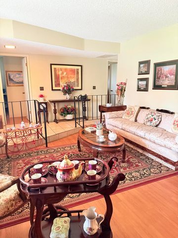 732 W Grand Avenue, Porterville, CA 93257