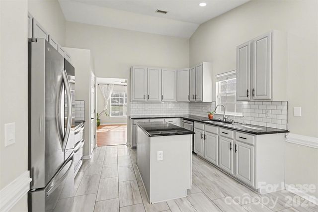 4962 BENTGRASS RUN Drive, Charlotte, NC 28269