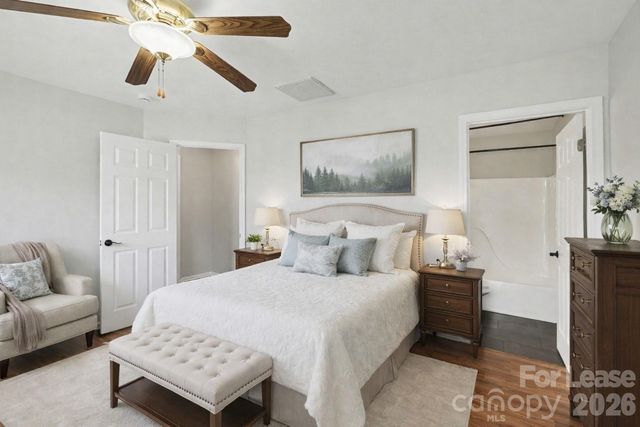 4962 BENTGRASS RUN Drive, Charlotte, NC 28269