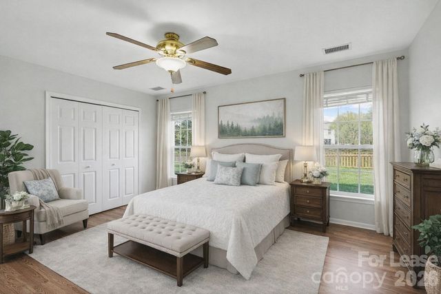 4962 BENTGRASS RUN Drive, Charlotte, NC 28269