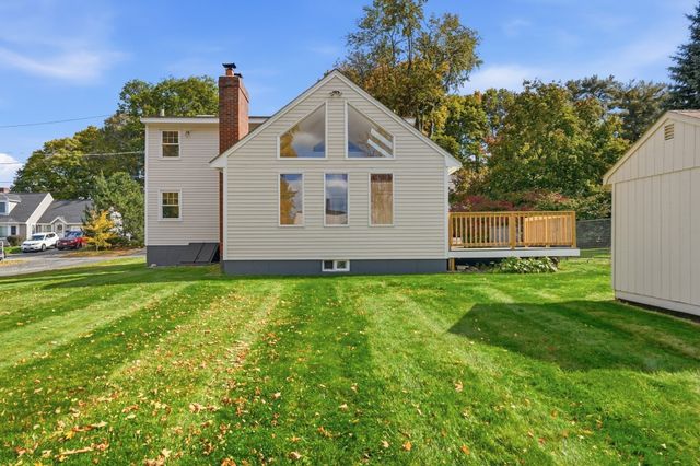 49 Vernon St, Haverhill, MA 01835