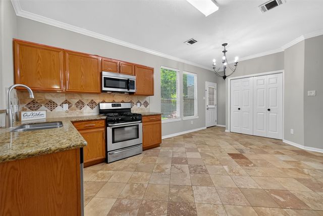 16602 Pademelon Drive, Sugar Land, TX 77498