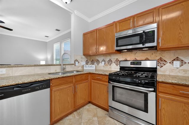 16602 Pademelon Drive, Sugar Land, TX 77498