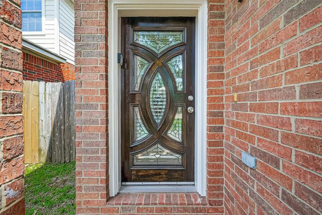 16602 Pademelon Drive, Sugar Land, TX 77498