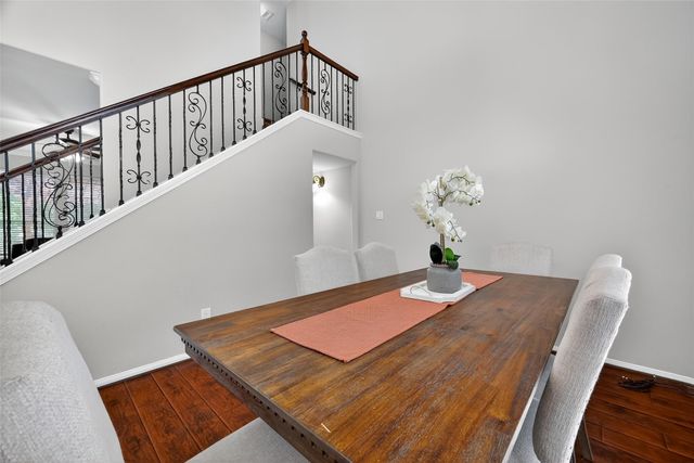 16602 Pademelon Drive, Sugar Land, TX 77498