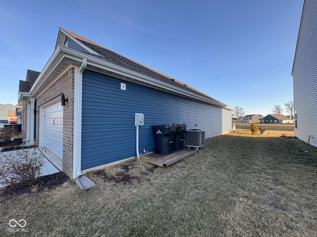 6769 Honeysuckle Way, Pendleton, IN 46064