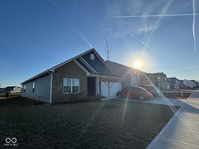 6769 Honeysuckle Way, Pendleton, IN 46064