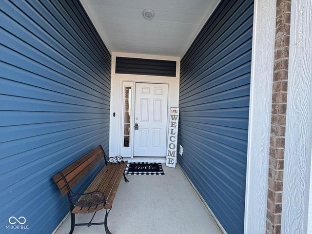 6769 Honeysuckle Way, Pendleton, IN 46064