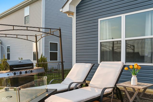 6769 Honeysuckle Way, Pendleton, IN 46064