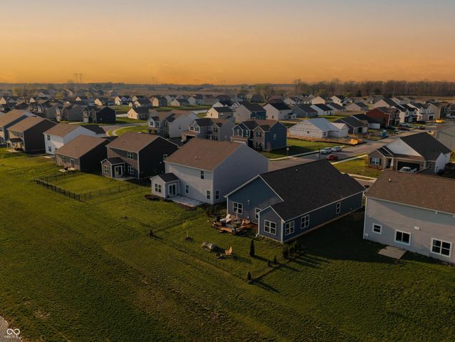 6769 Honeysuckle Way, Pendleton, IN 46064