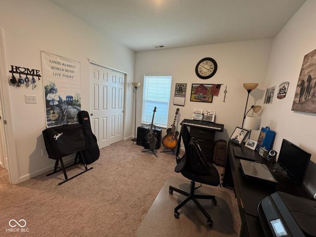 6769 Honeysuckle Way, Pendleton, IN 46064