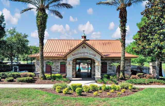 435 WALNUT Drive, St. Johns, FL 32259
