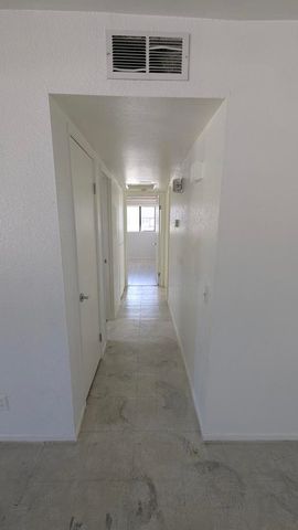 425 Bradshaw Lane 63, Palm Springs, CA 92262