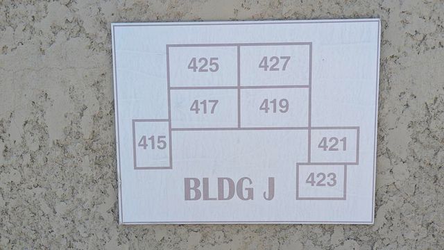 425 Bradshaw Lane 63, Palm Springs, CA 92262