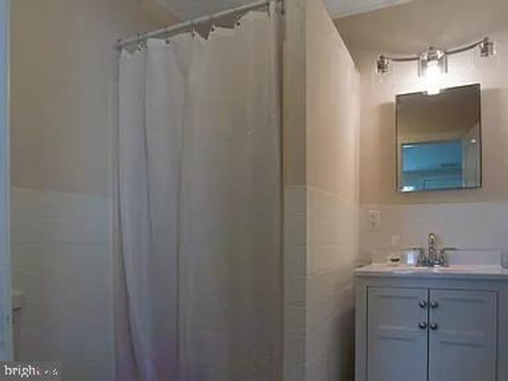 6109 ATLANTIC AVE #100, Wildwood, NJ 08260