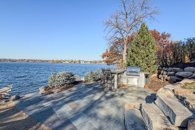 5344 Candy Cove Trail SE, Prior Lake, MN 55372