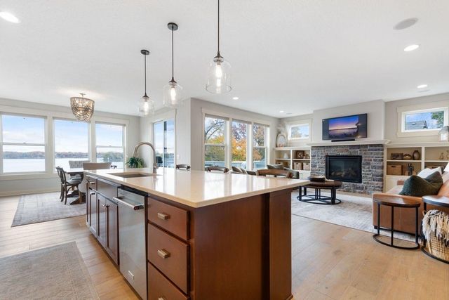 5344 Candy Cove Trail SE, Prior Lake, MN 55372