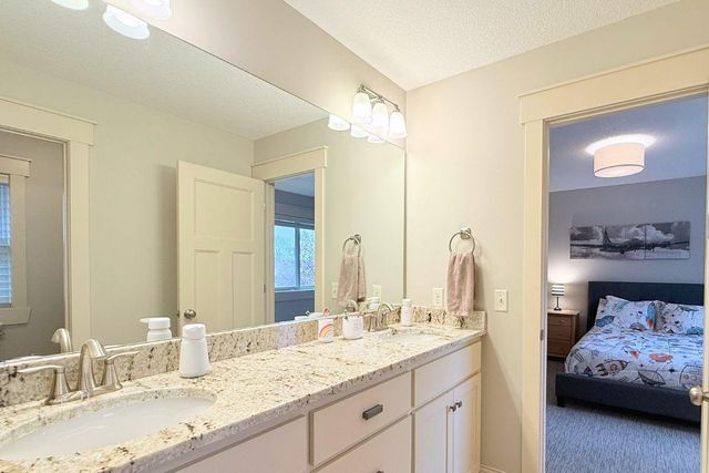 5344 Candy Cove Trail SE, Prior Lake, MN 55372